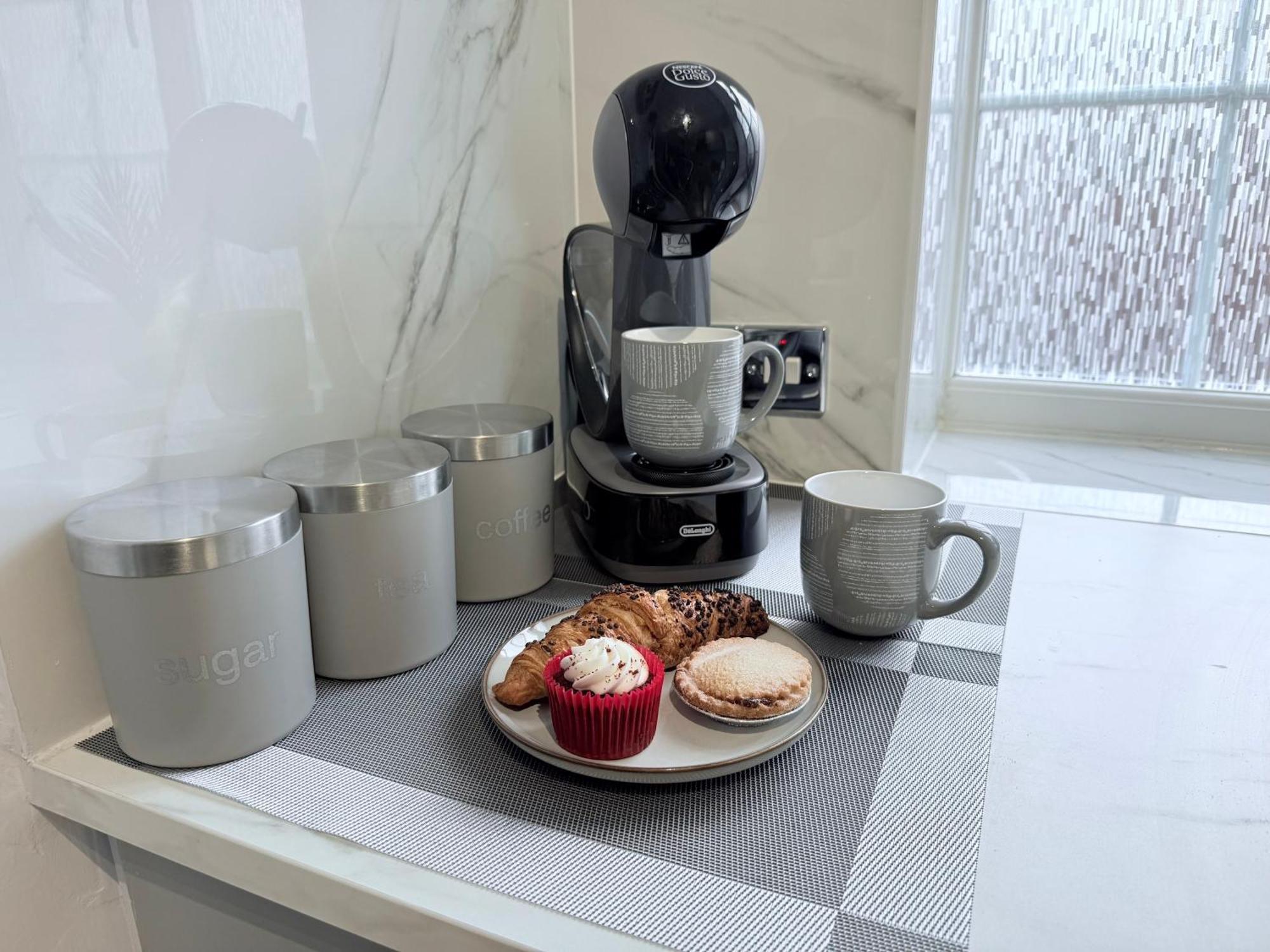 Staylondon - Sleeps 6 With Free Parking - Tourist, Concerts & Matches 外观 照片