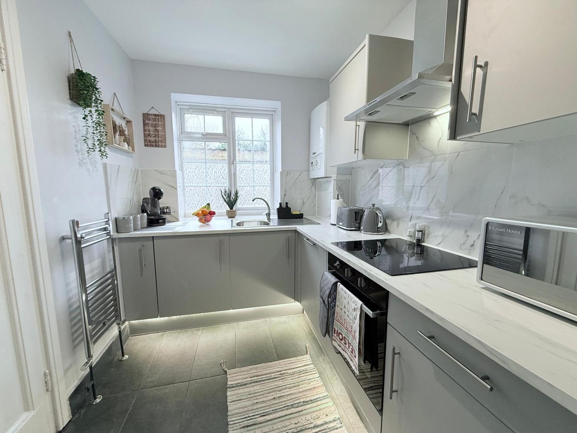 Staylondon - Sleeps 6 With Free Parking - Tourist, Concerts & Matches 外观 照片
